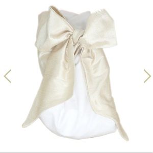 Silk Bow Swaddle